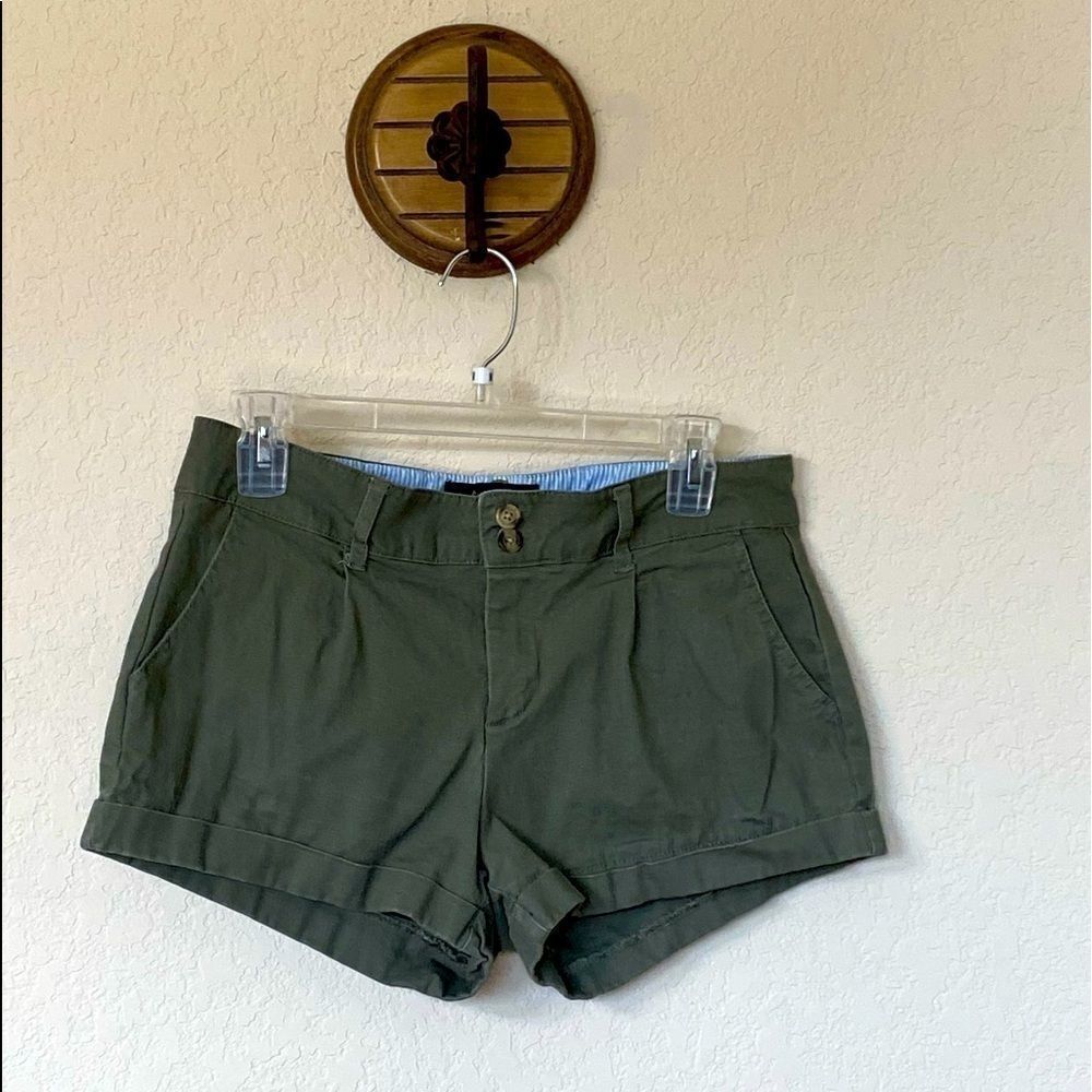 Ambience Apparel Olive Green Shorts (L)